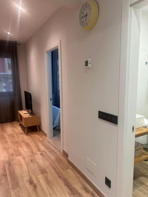 Coqueto Apartamento Cerca Del Casco Viejo Con Garaje Gratis Bilbao Buitenkant foto